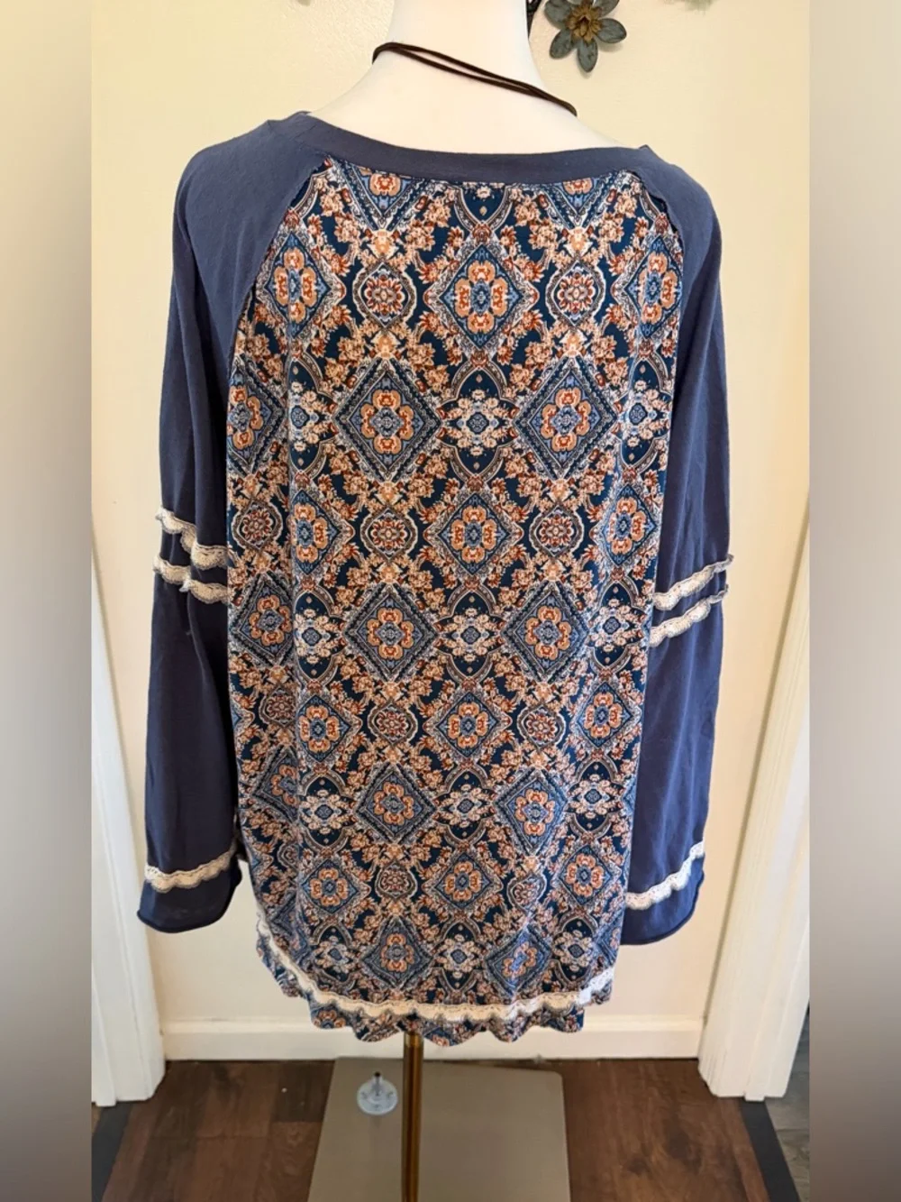 Blue paisley Patterned Boho Long Sleeve Top by POL - Picture 7 of 11
